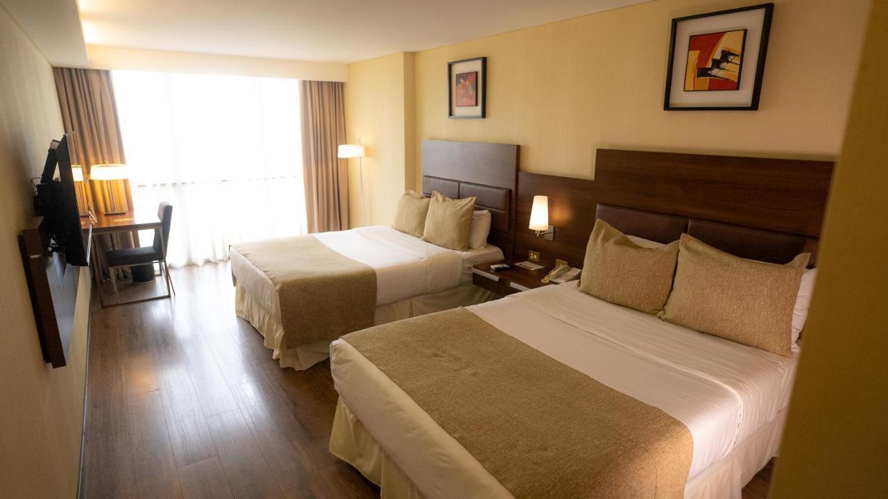 Howard Johnson La Canada Hotel & Suites Cordoba Exterior foto