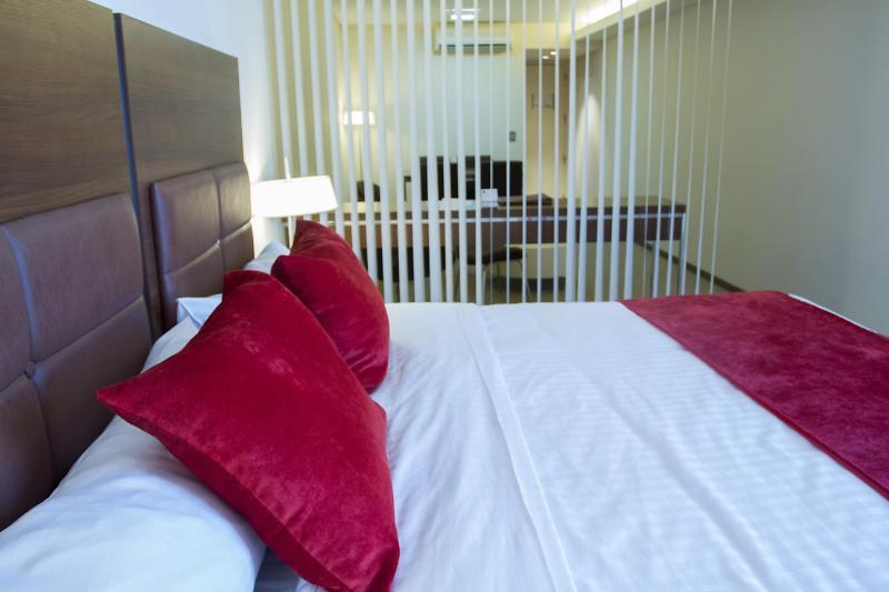 Howard Johnson La Canada Hotel & Suites Cordoba Exterior foto