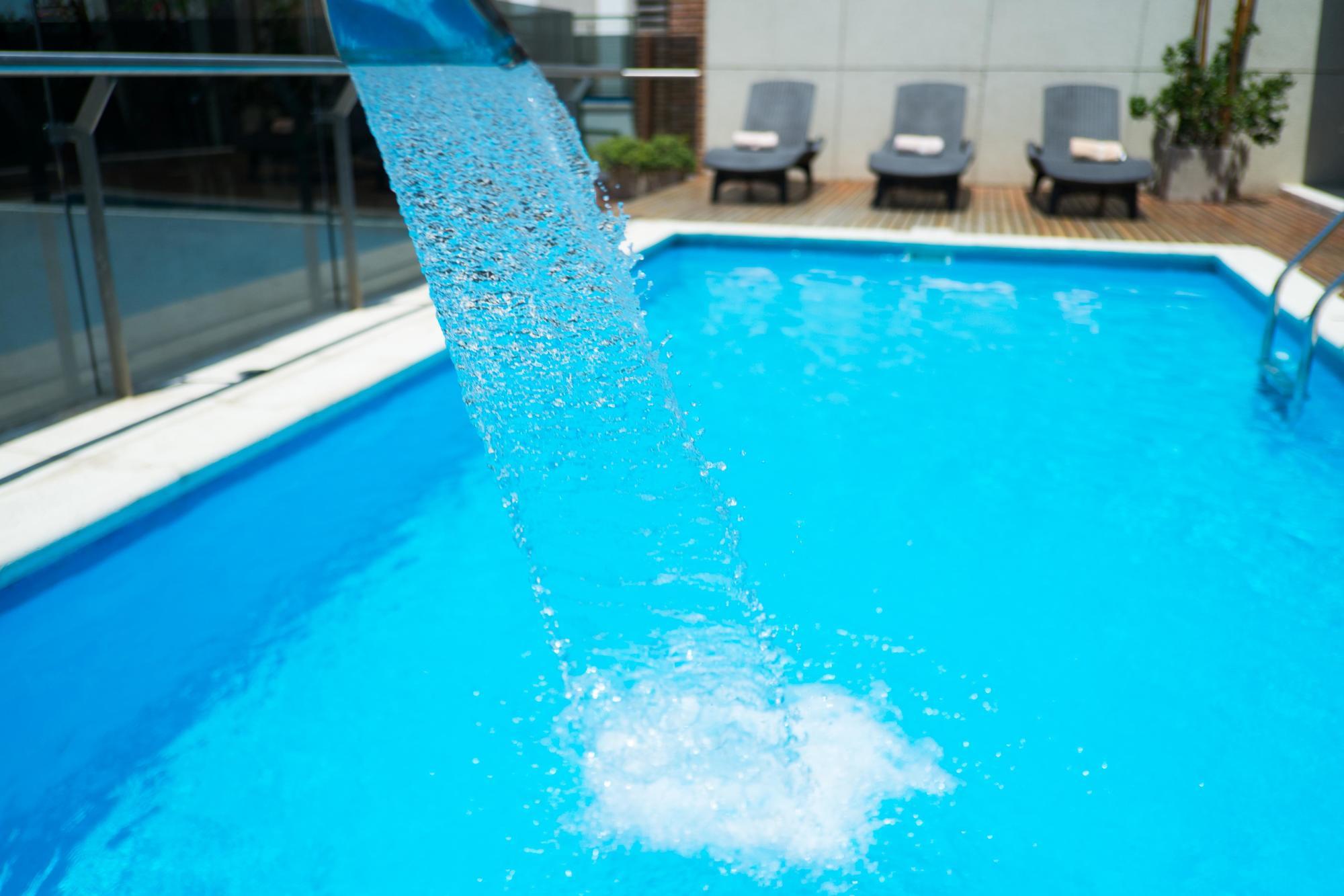Howard Johnson La Canada Hotel & Suites Cordoba Exterior foto