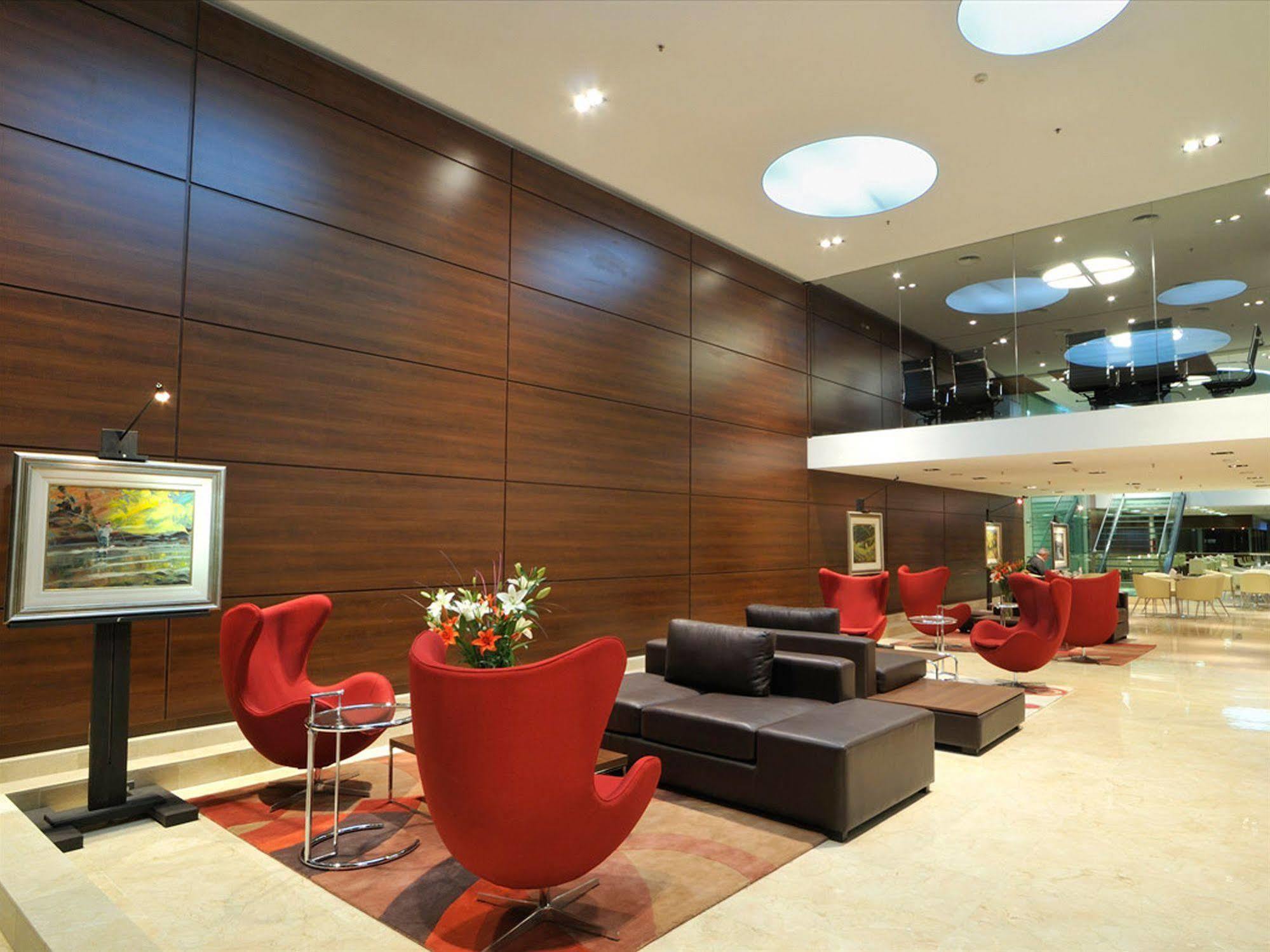 Howard Johnson La Canada Hotel & Suites Cordoba Interior foto